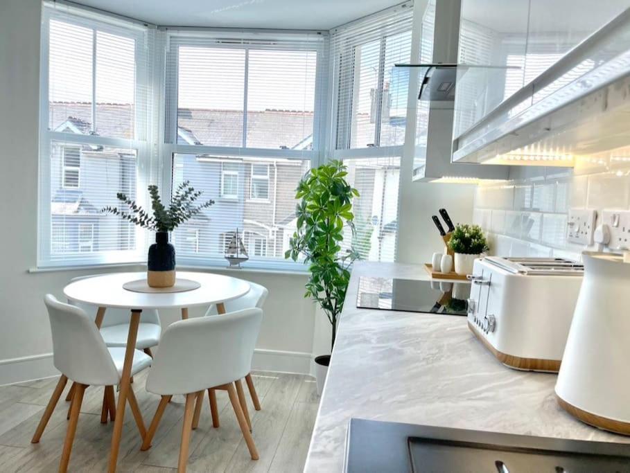 Luxury Porthcawl 1 Bedroom Apt, Prime Location 外观 照片
